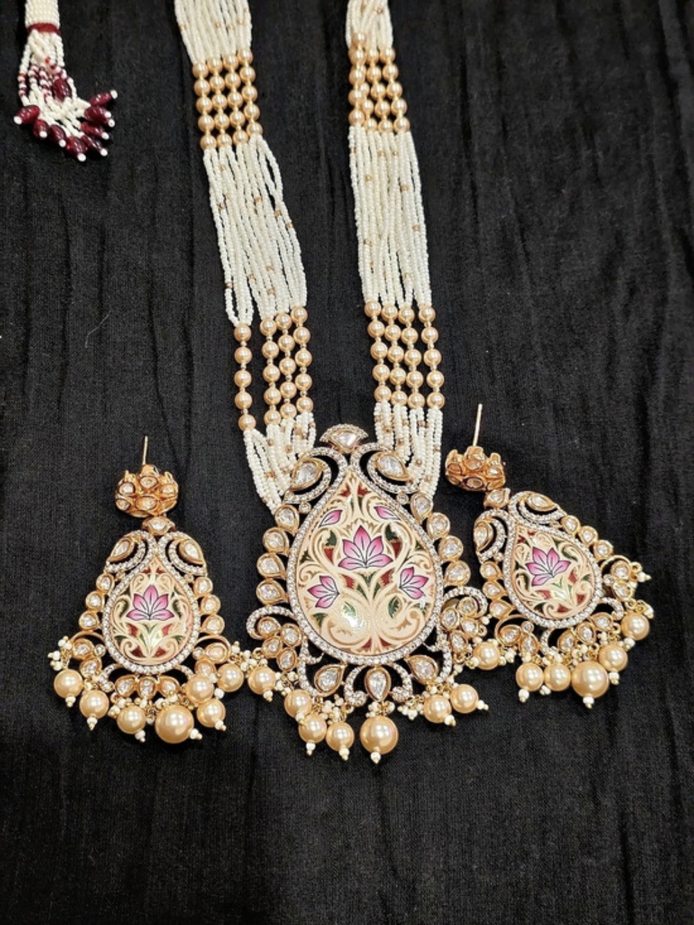 Floral Statement Necklace & Earrings Gold